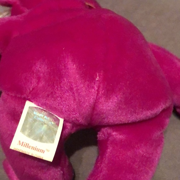 Peace, Millenium,, and 1999 Signature Bears With Case- Beanie Babies Set of 3 - Picture 12 of 15